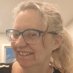 Meet your Posher, Catherine